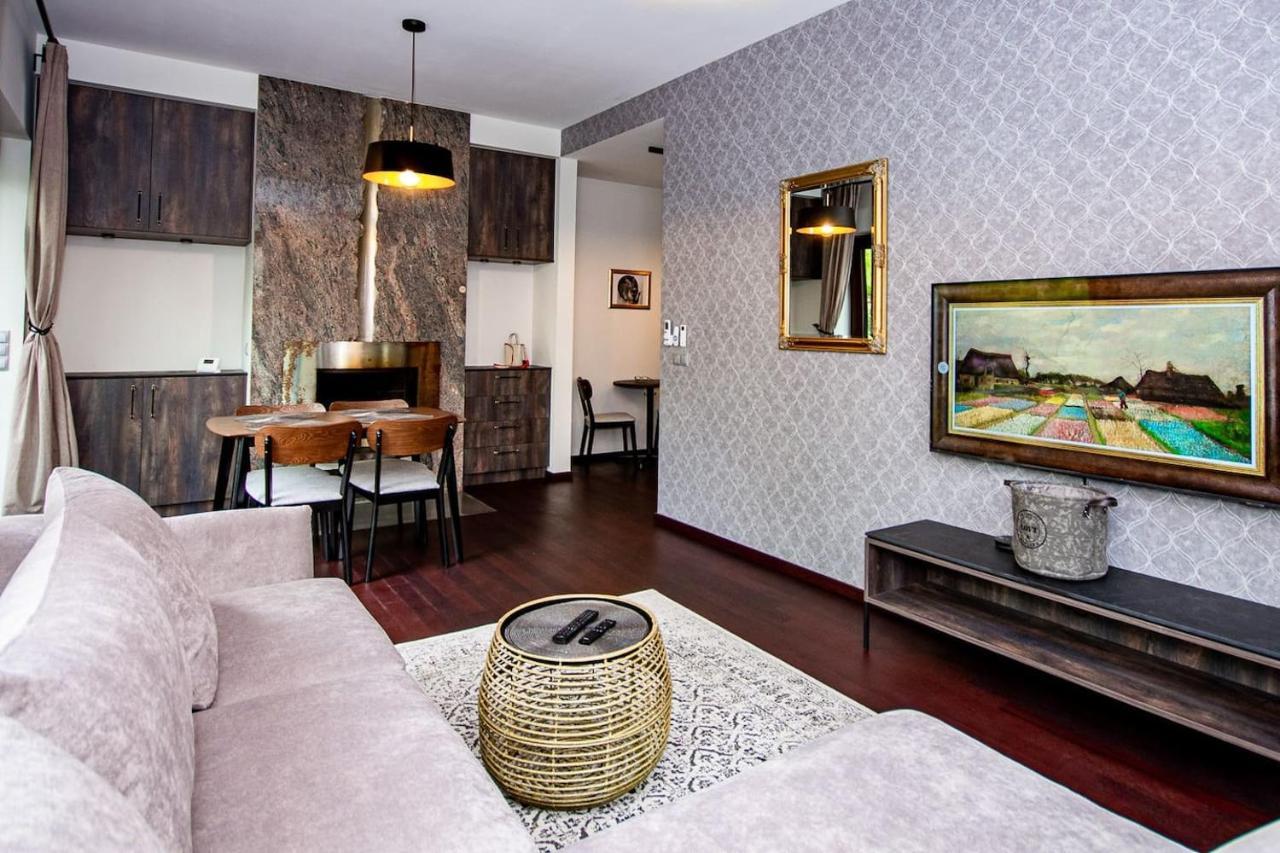 Inpoint 2-Bedrooms Apartment With Private Garden And Free Parking Краків Екстер'єр фото